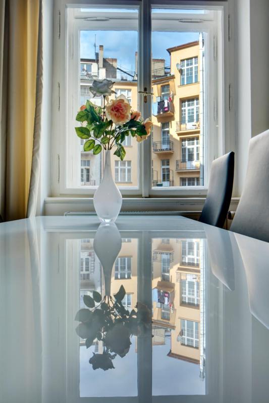 Kaprova - Old Town Apartments Prague Extérieur photo