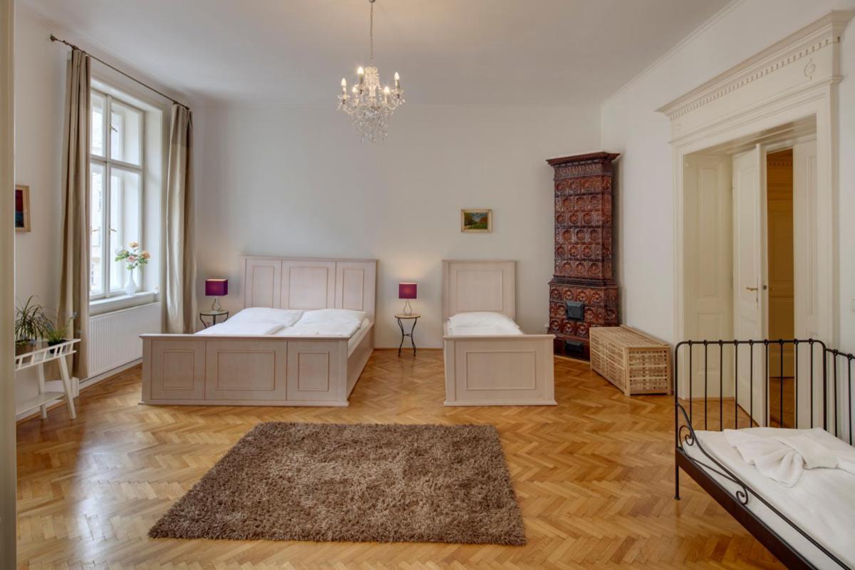 Kaprova - Old Town Apartments Prague Extérieur photo